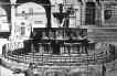 Fontana Maggiore 4^.JPG (202437 byte)
